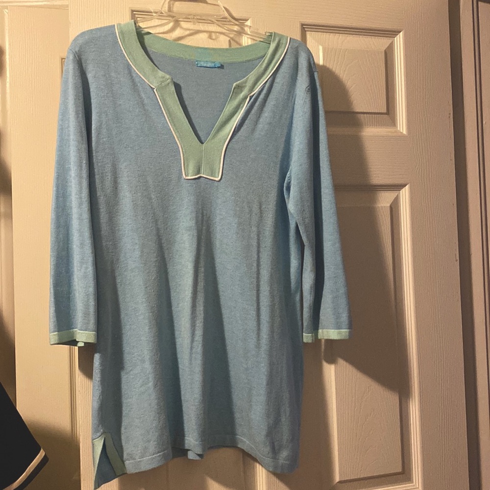 J McLaughlin shirt, blue w/green trim. Size L